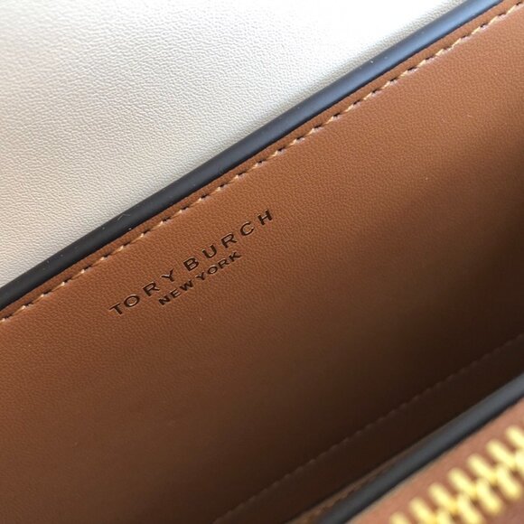 Tory Burch NWT Eleanor E/W Small Convertible Shoulder Bag New Cream - Picture 10 of 10